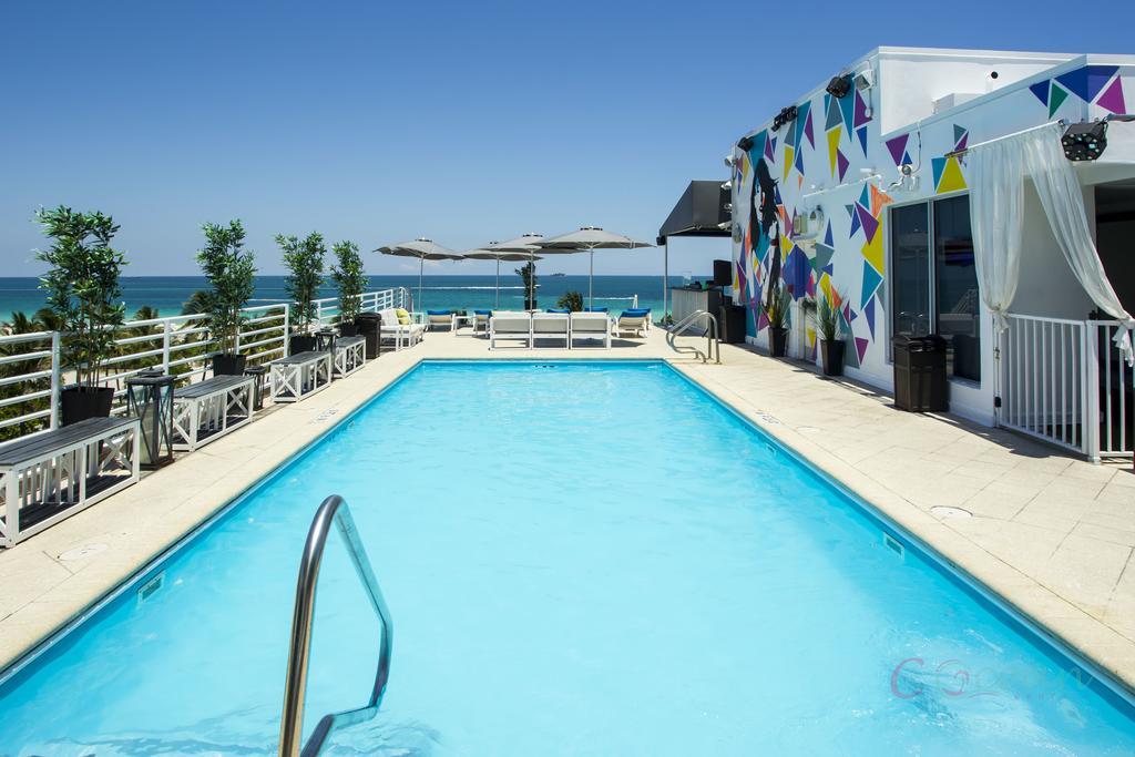 C Ocean Rentals At Strand Ocean Drive (Adults Only) Miami Beach Extérieur photo